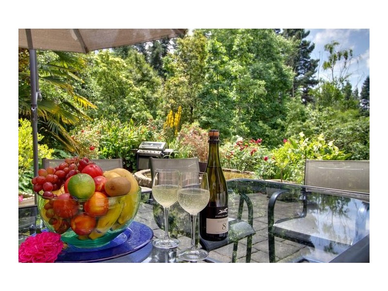 7 Old Baker Road, Wandin East VIC 3139