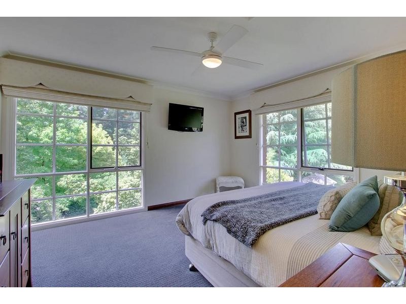 7 Old Baker Road, Wandin East VIC 3139