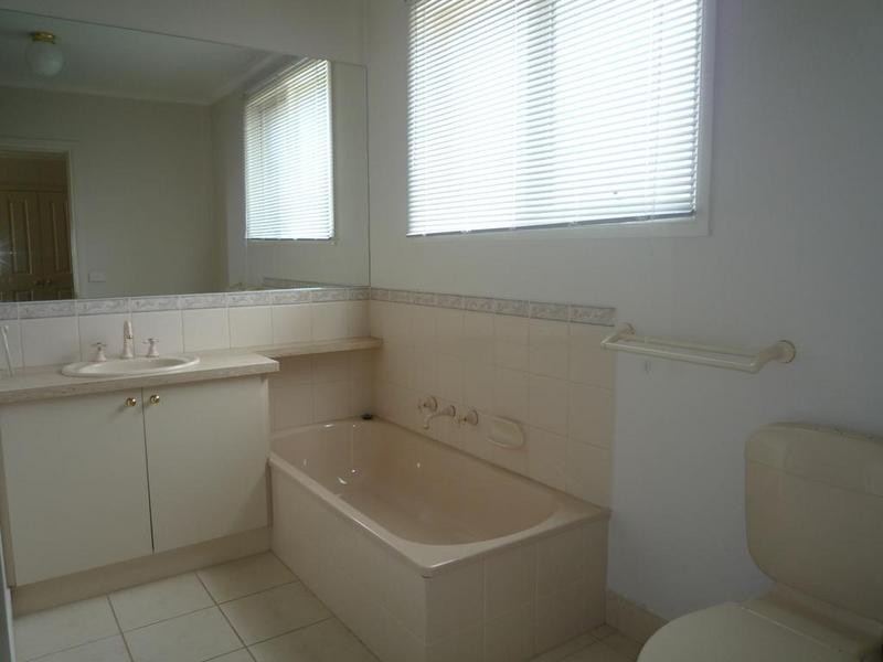 7/2-4 Station Street, Mooroolbark VIC 3138