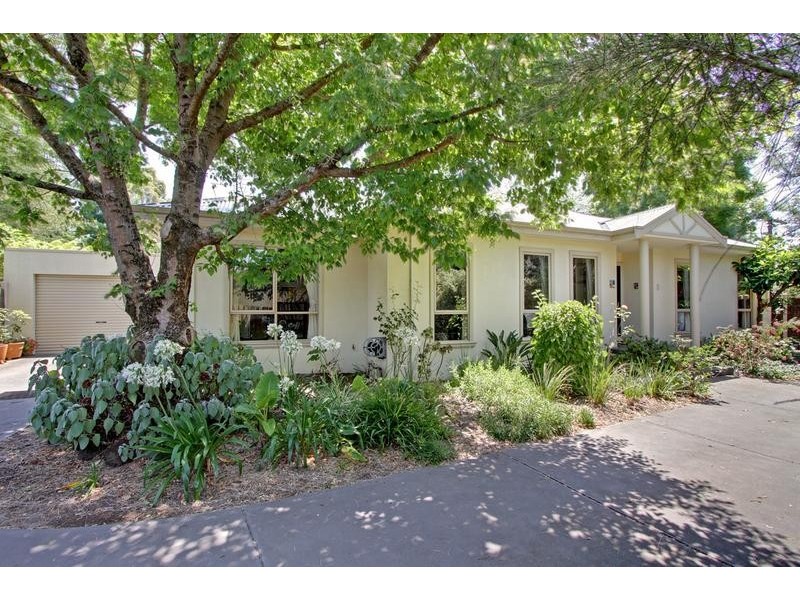 Ringwood East VIC 3135