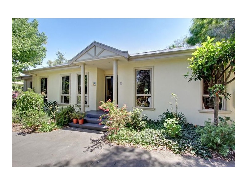 Ringwood East VIC 3135