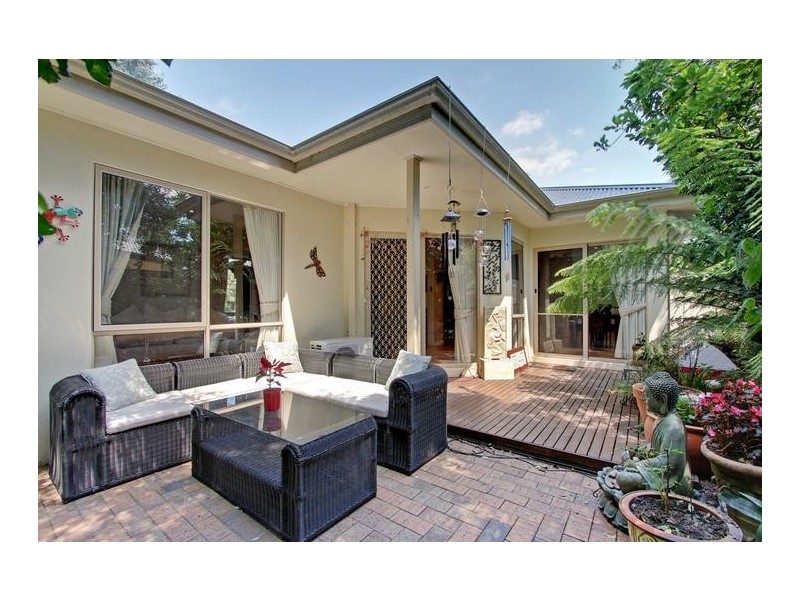 Ringwood East VIC 3135