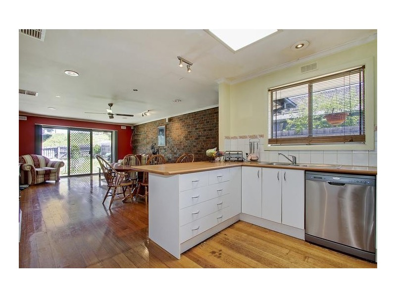 28 Panfield Avenue, Ringwood VIC 3134