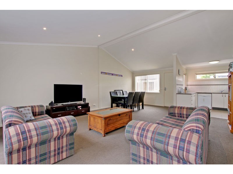 9/273-275 Colchester Road, Kilsyth VIC 3137