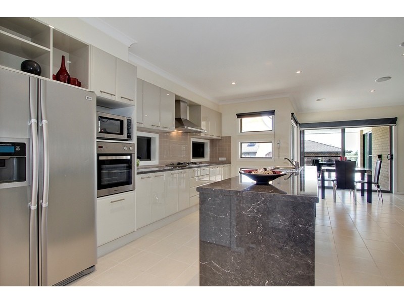 75 Larbert Road, Mooroolbark VIC 3138