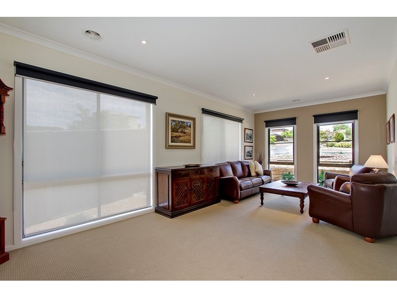 75 Larbert Road, Mooroolbark VIC 3138