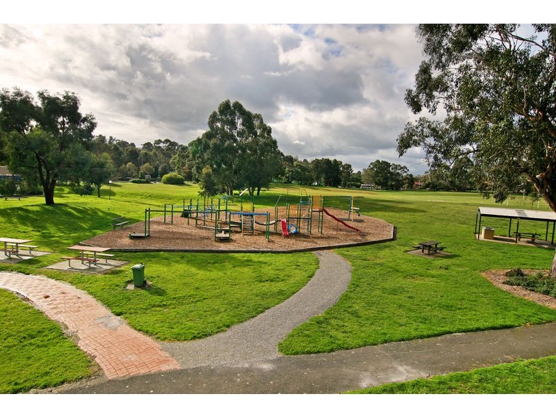 2,3,4&5/98-100 Brice Avenue, Mooroolbark VIC 3138