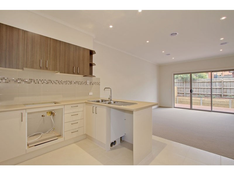 2/7 Nicholas Street, Lilydale VIC 3140