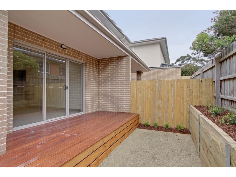 2/7 Nicholas Street, Lilydale VIC 3140