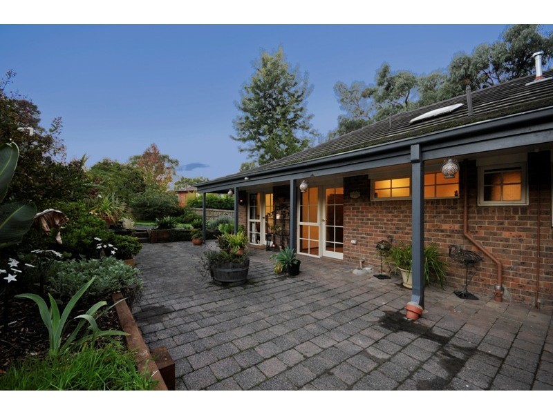 47 Oak Tree Road, Croydon North VIC 3136