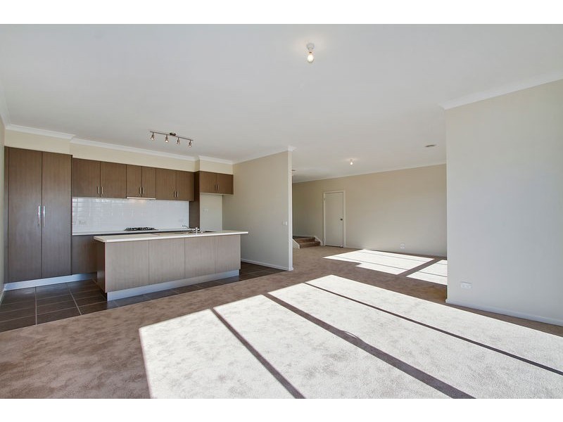 2/7 Crestway, Lilydale VIC 3140