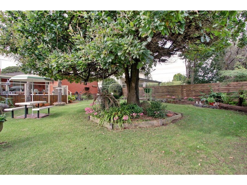 3 Kallay Street, Croydon VIC 3136