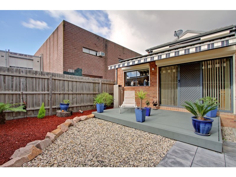 9/2-4 Sandgate Avenue, Croydon VIC 3136