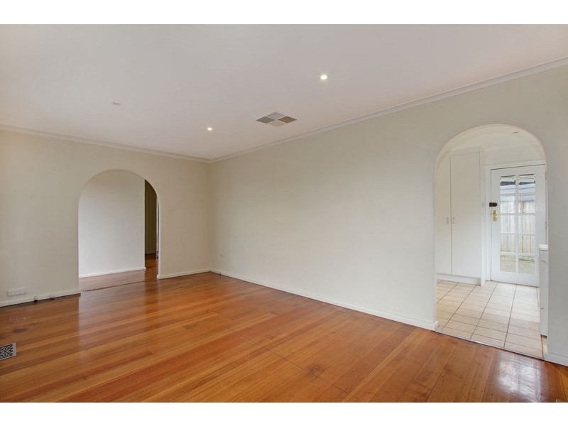 49 Taylor Road, Mooroolbark VIC 3138