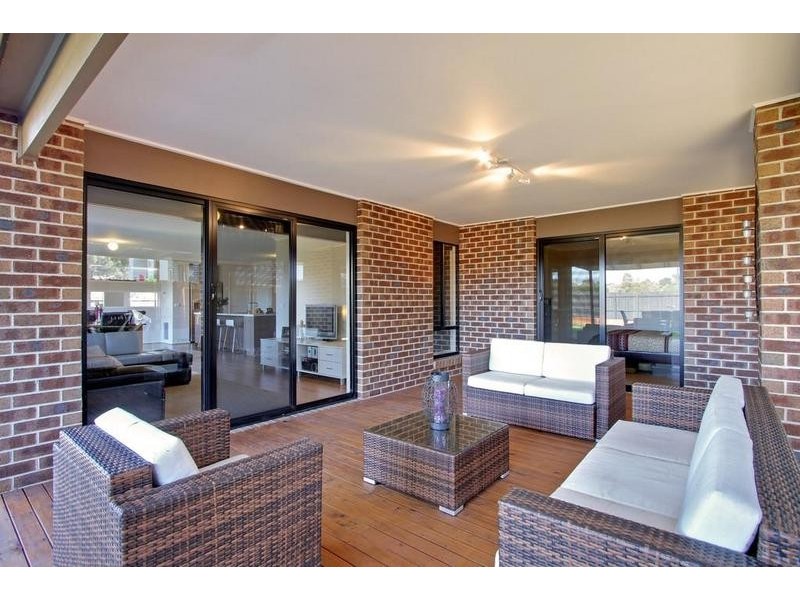 35 Bennison Street, Croydon VIC 3136
