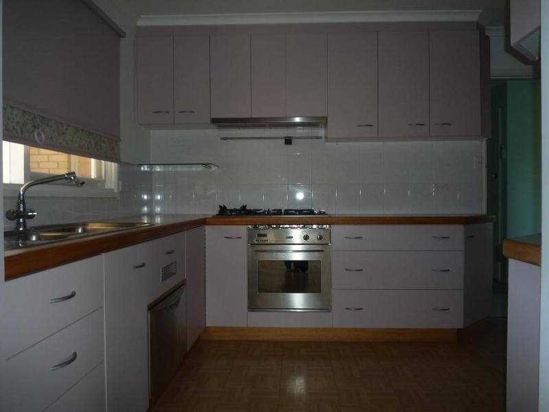 15 Williams Road, Mooroolbark VIC 3138