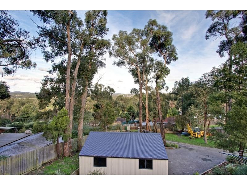 34 Old Warburton Hwy, Seville East VIC 3139