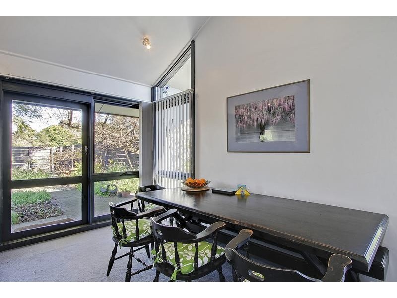 1 Woodpecker Pass, Chirnside Park VIC 3116