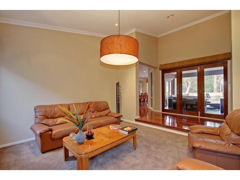 35 Sebire Avenue, Wandin North VIC 3139