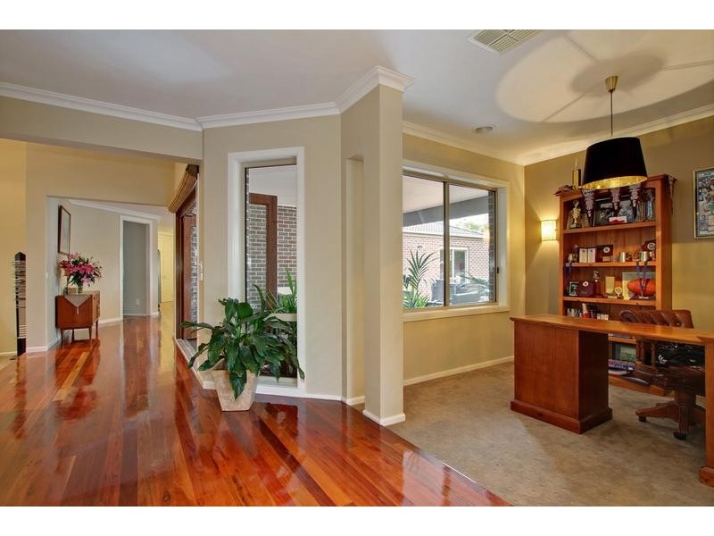 35 Sebire Avenue, Wandin North VIC 3139