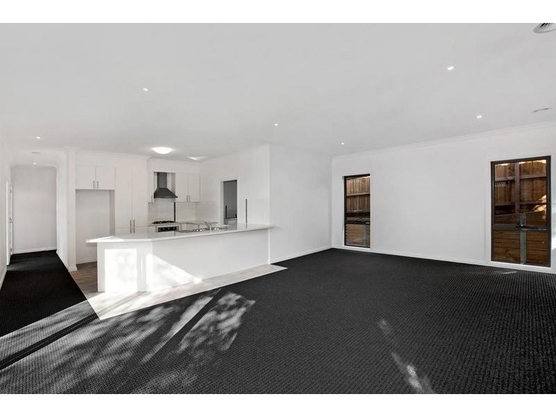 2/22 Bowen Road, Lilydale VIC 3140