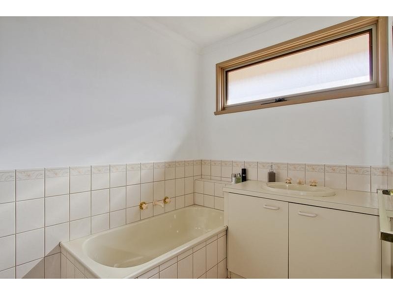 4/23 McComb Street, Lilydale VIC 3140