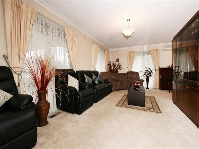 69 Switchback Road, Chirnside Park VIC 3116