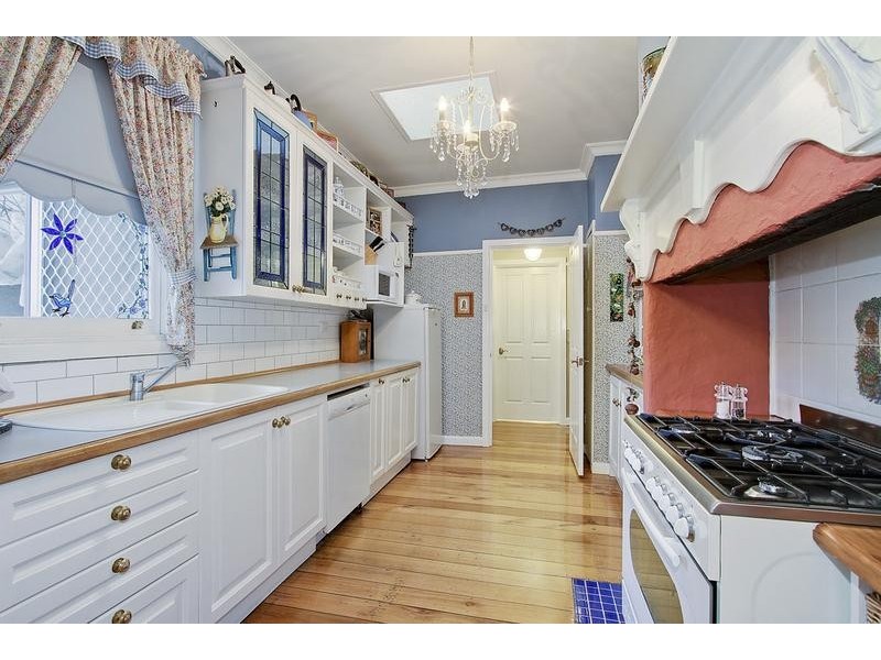 37 Bayswater Road, Croydon VIC 3136