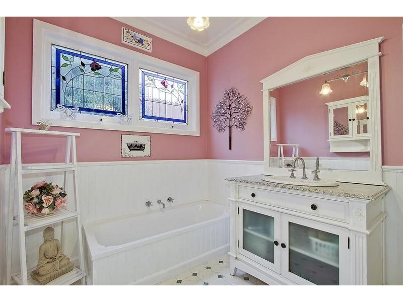 37 Bayswater Road, Croydon VIC 3136