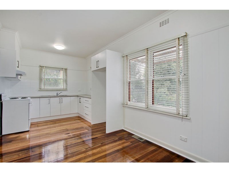 25 Wicklow Avenue, Croydon VIC 3136