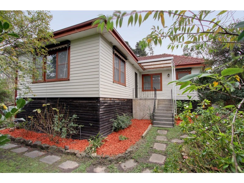 25 Wicklow Avenue, Croydon VIC 3136