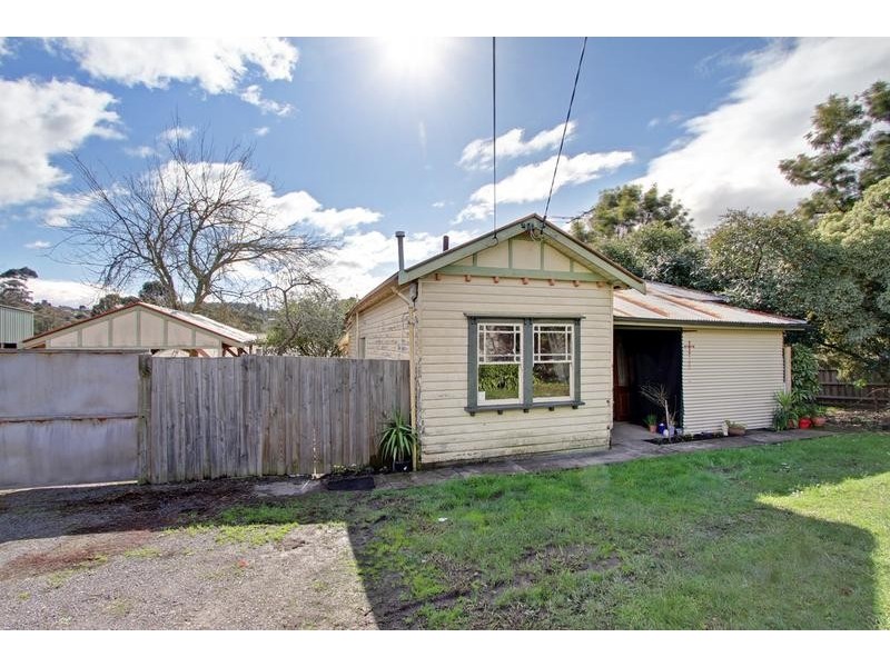 315 Maroondah Hwy, Croydon North VIC 3136