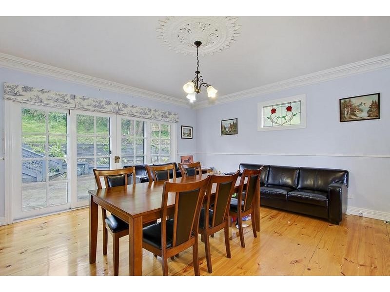 8 Rose Court, Croydon VIC 3136