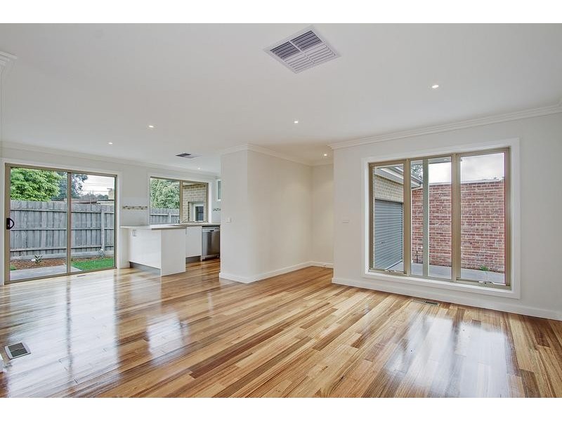 2/7 Lorienne Street, Heathmont VIC 3135