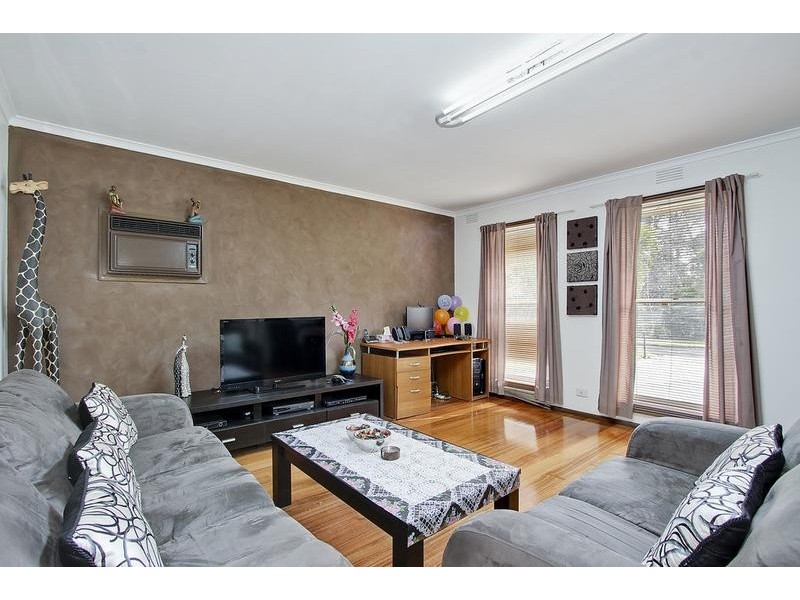 20 Mandowie Crescent, Croydon VIC 3136