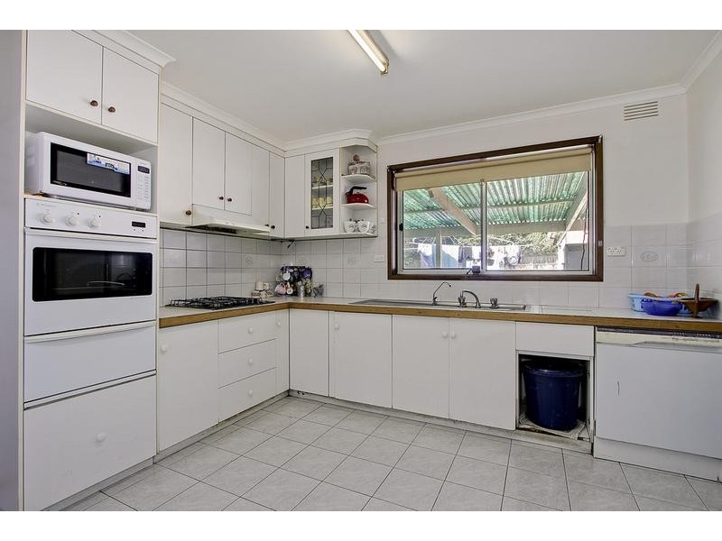 20 Mandowie Crescent, Croydon VIC 3136