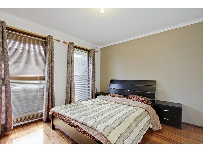 20 Mandowie Crescent, Croydon VIC 3136