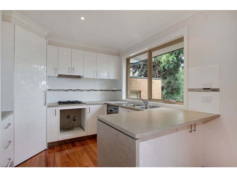 2/116 Belmont Road East, Croydon South VIC 3136