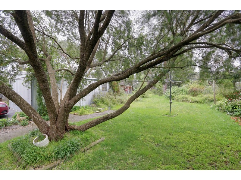 23 Gracedale Avenue, Ringwood East VIC 3135