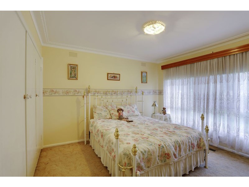 23 Gracedale Avenue, Ringwood East VIC 3135