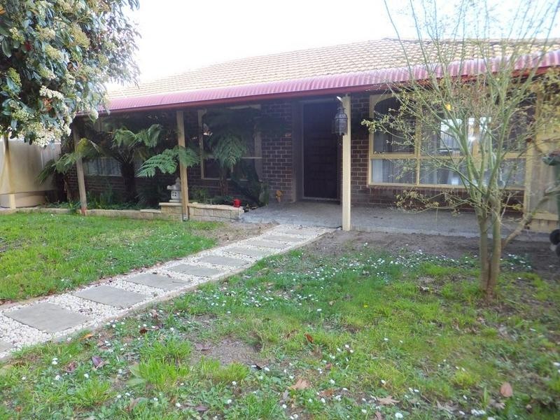 1/126 Belmont Road East, Croydon South VIC 3136