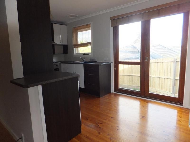 1/126 Belmont Road East, Croydon South VIC 3136