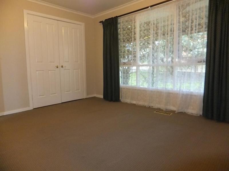 1/126 Belmont Road East, Croydon South VIC 3136