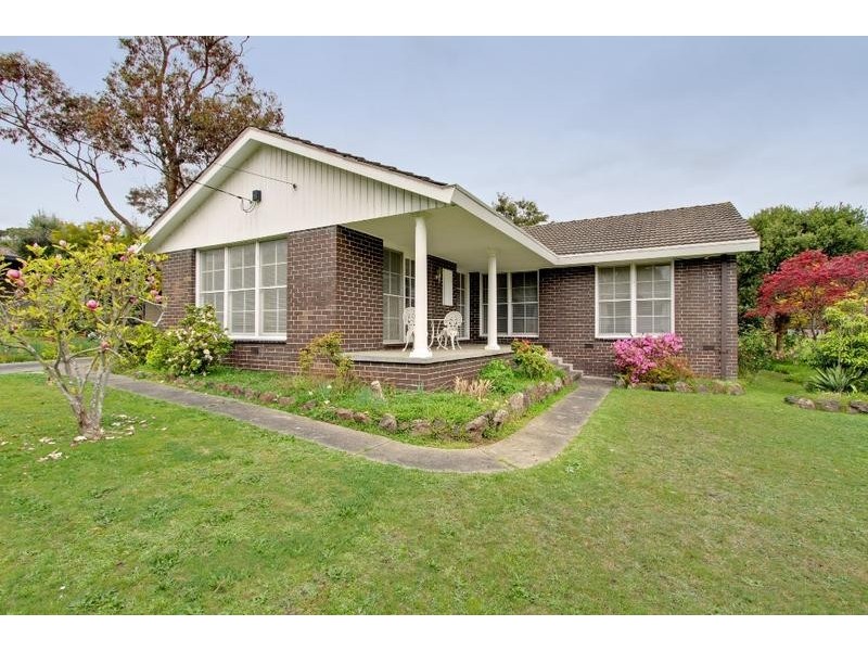 14 Glenwood Drive, Croydon VIC 3136