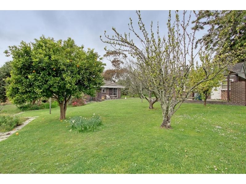 14 Glenwood Drive, Croydon VIC 3136