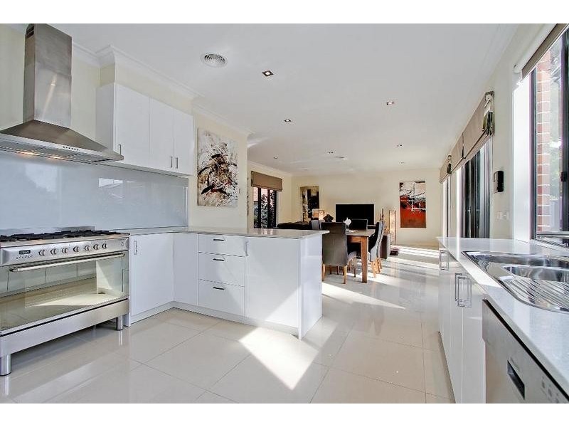 224 Wonga Road, Warranwood VIC 3134