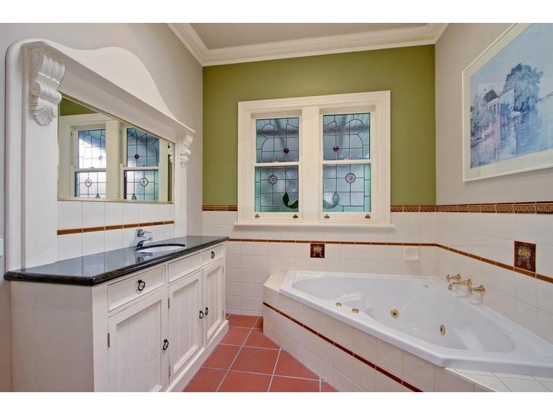 14 Maroondah Hwy, Croydon VIC 3136