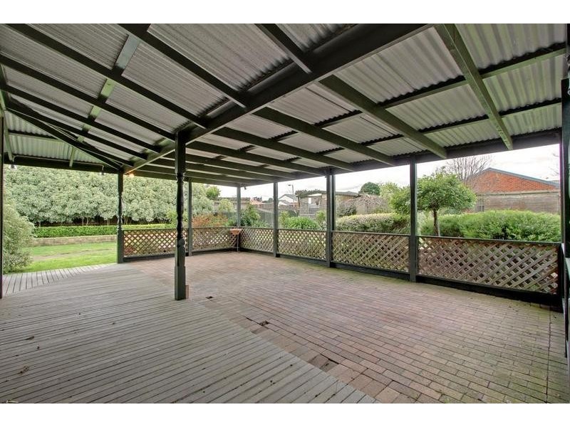 14 Maroondah Hwy, Croydon VIC 3136