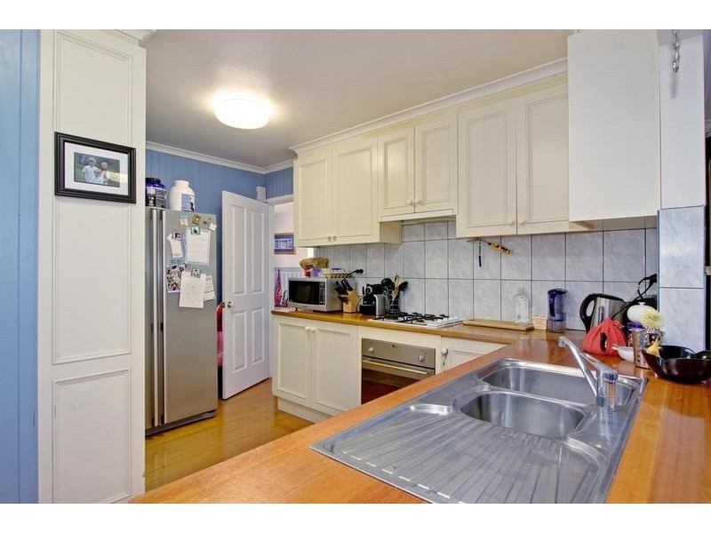 51 Binbrook Drive, Croydon VIC 3136