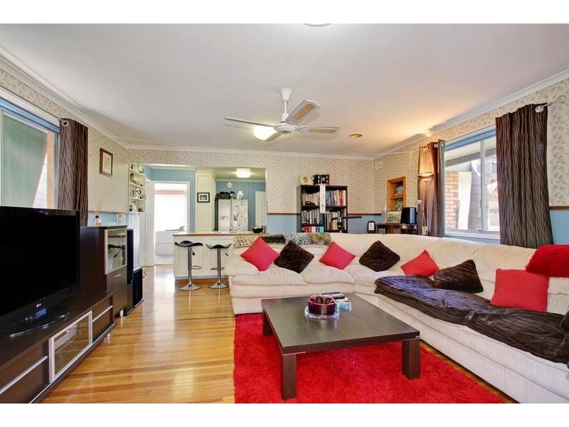 51 Binbrook Drive, Croydon VIC 3136